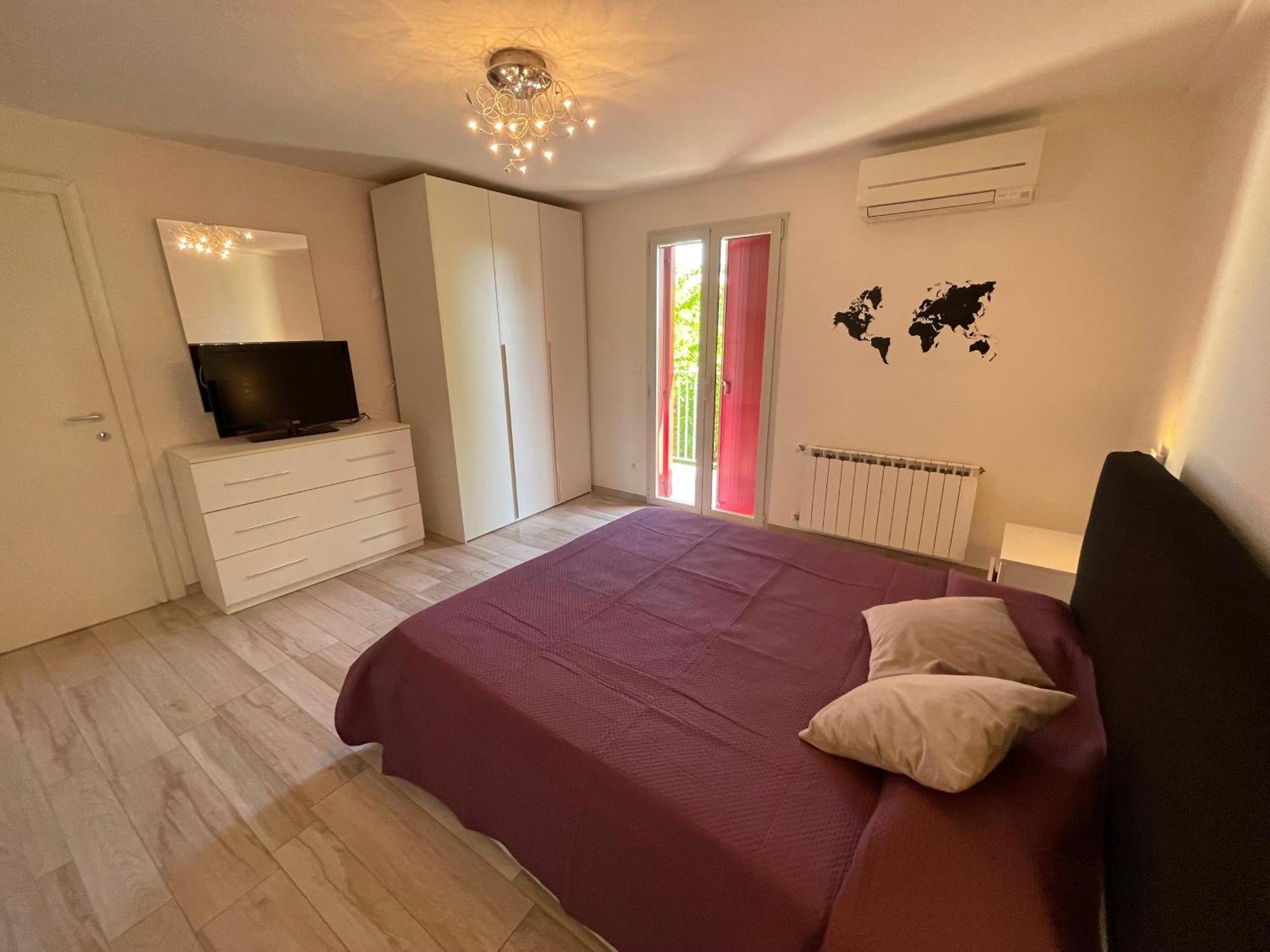 Reverso - Alloggi Con Solarium Vista Mare Caorle Exterior photo